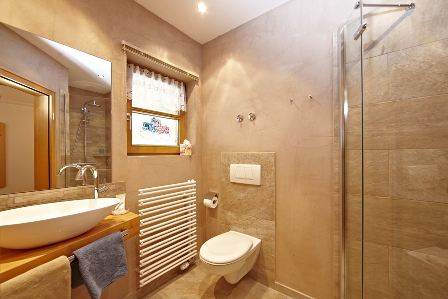 Dusche/WC Ferienwohnung Wetterstein