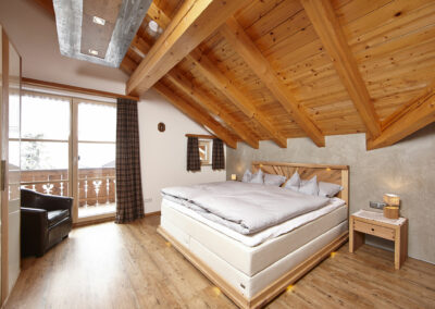 Schlafzimmer Ferienwohnung Karwendel Bild2